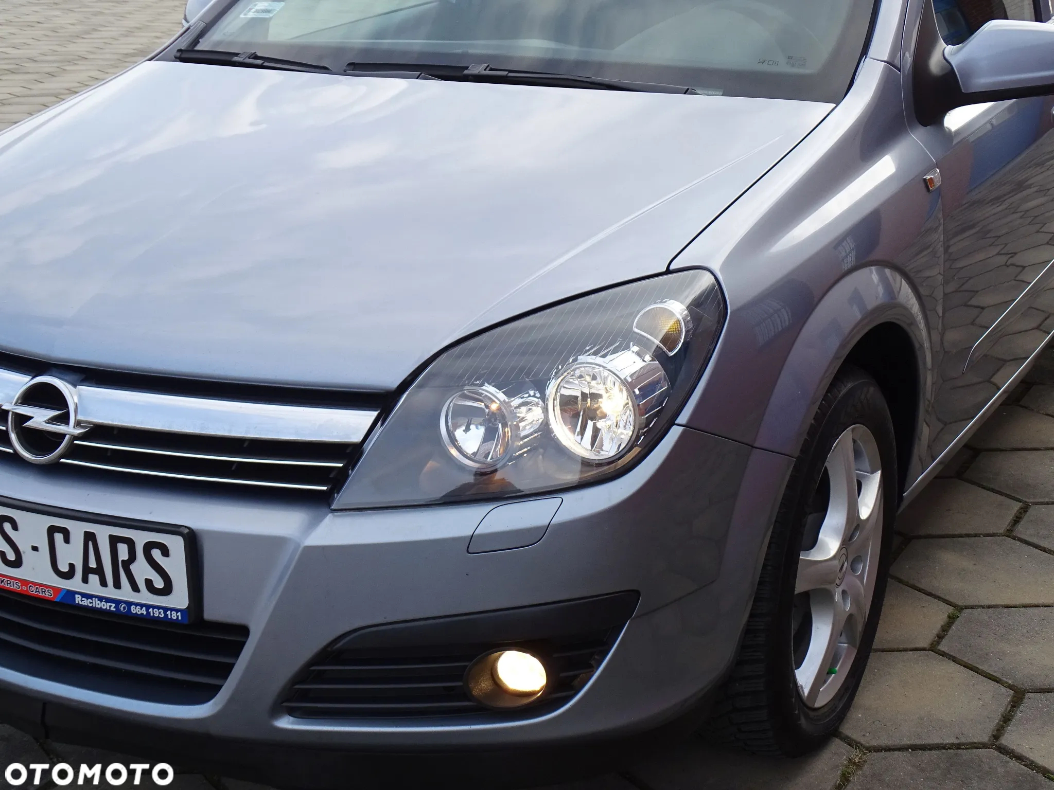 Opel Astra III 1.6 Cosmo - 16
