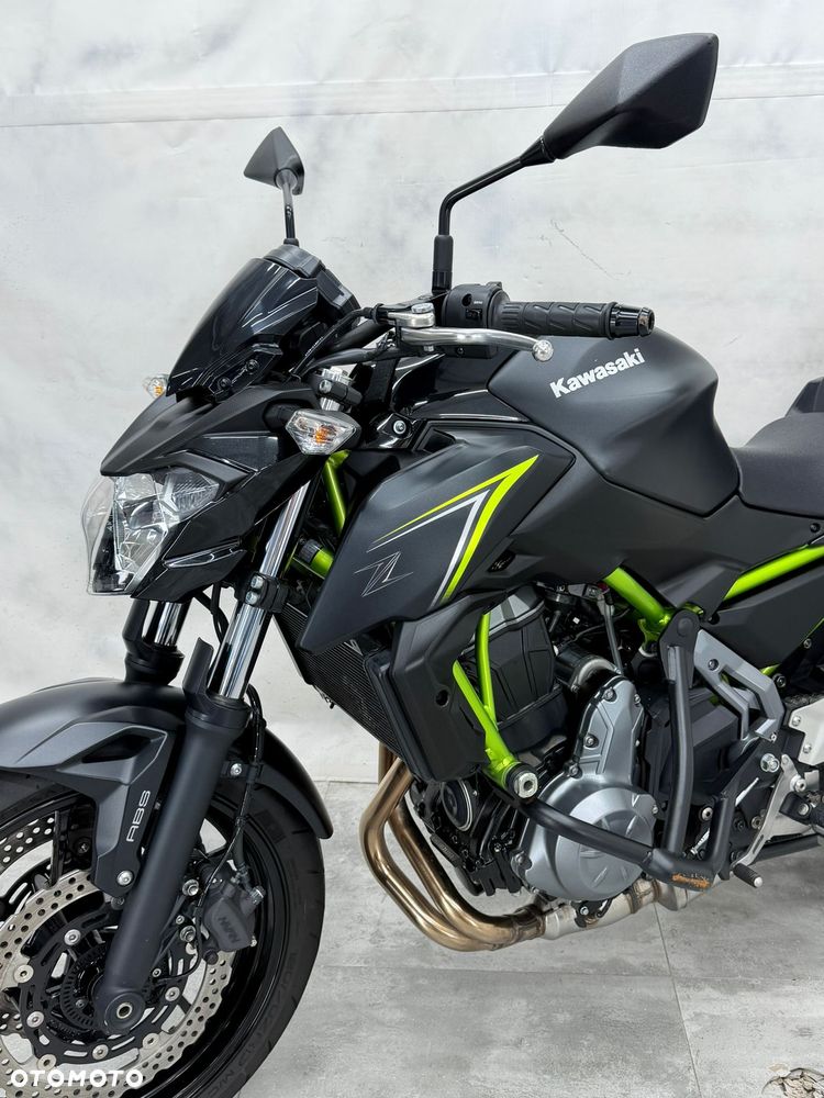 Kawasaki Z 650 - 6