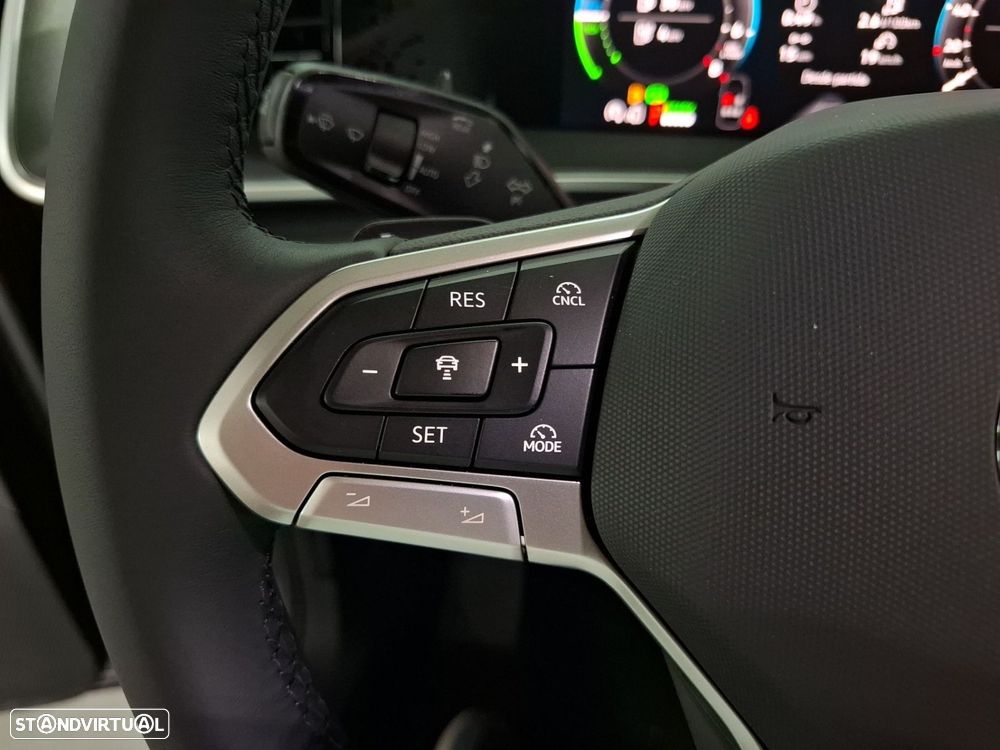 VW Tayron 1.5 TSI eHybrid Urban DSG - 17