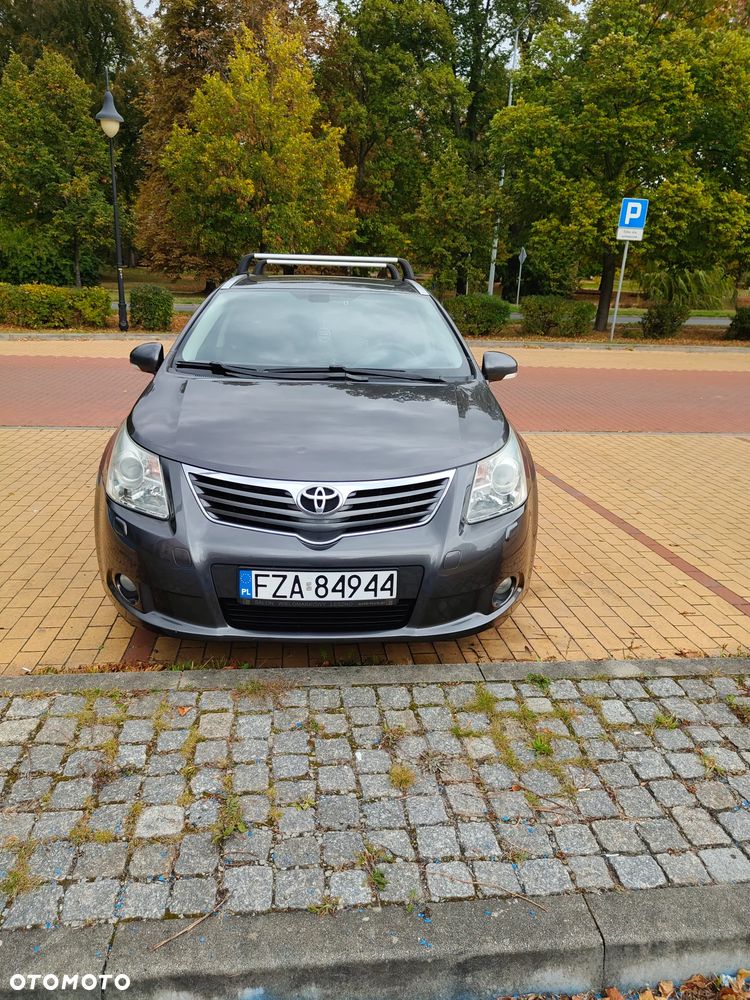 Toyota Avensis 2.0 Sol plus - 33