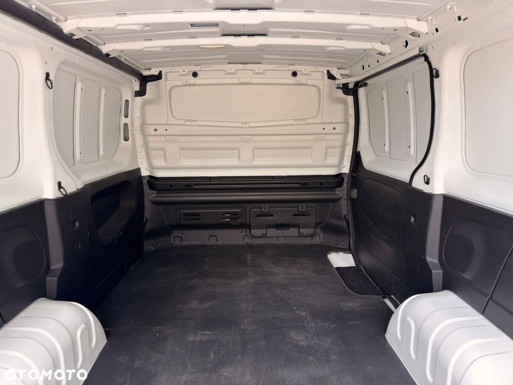 Renault TRAFIC - 12
