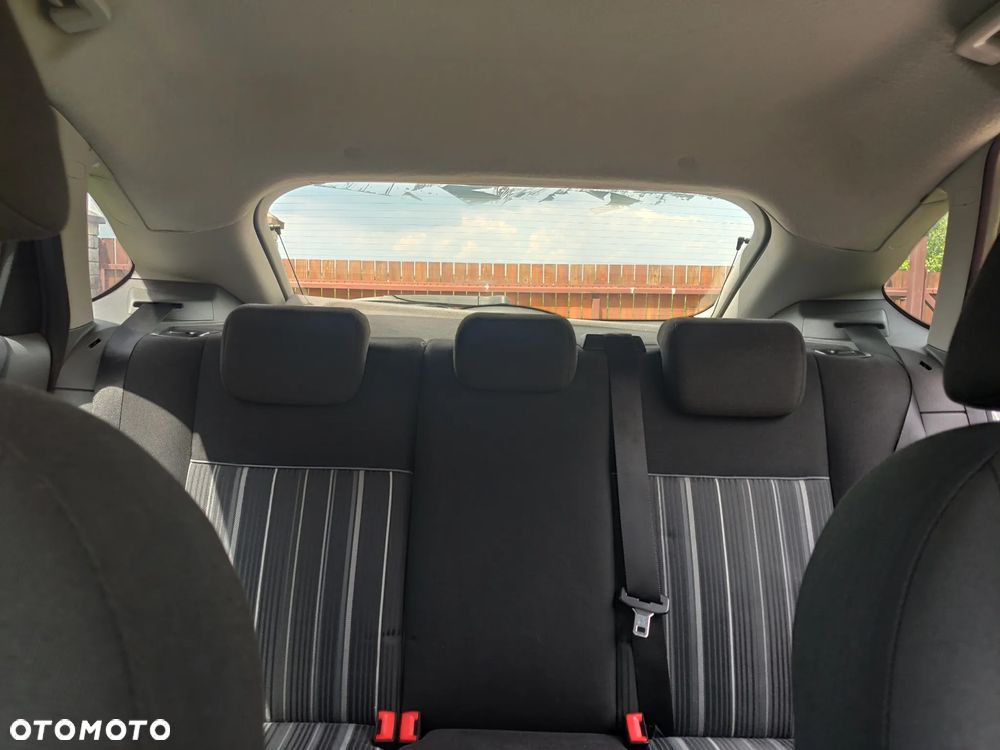 Ford Focus 1.6 TDCi Trend - 12