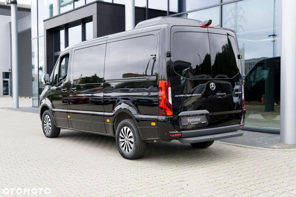 Mercedes-Benz Sprinter - 5