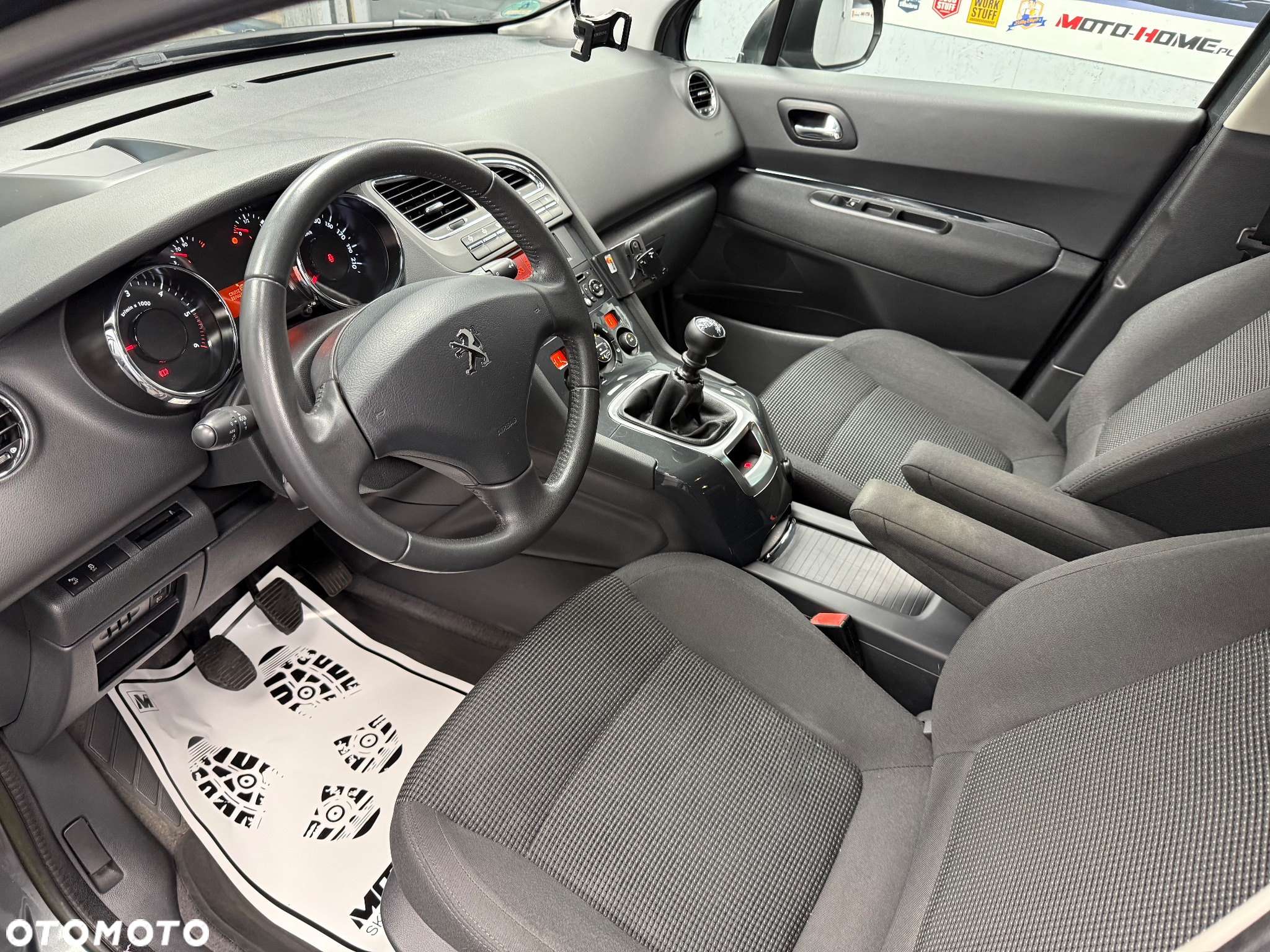 Peugeot 5008 - 12