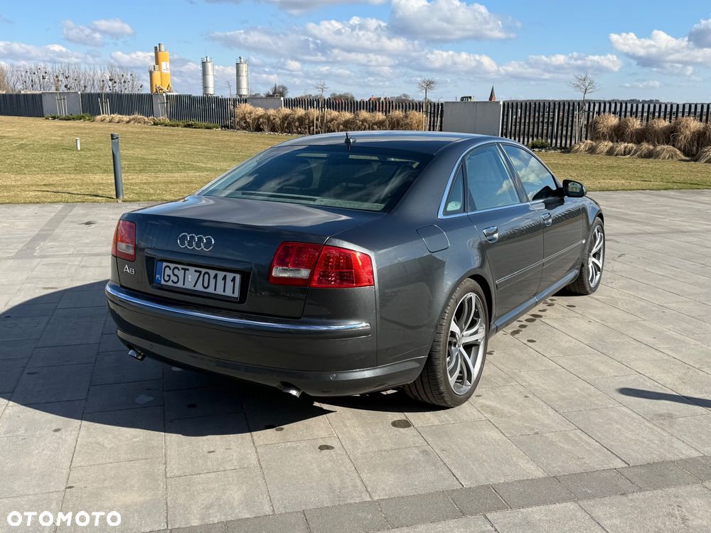 Audi A8 4.2 TDI Quattro - 11