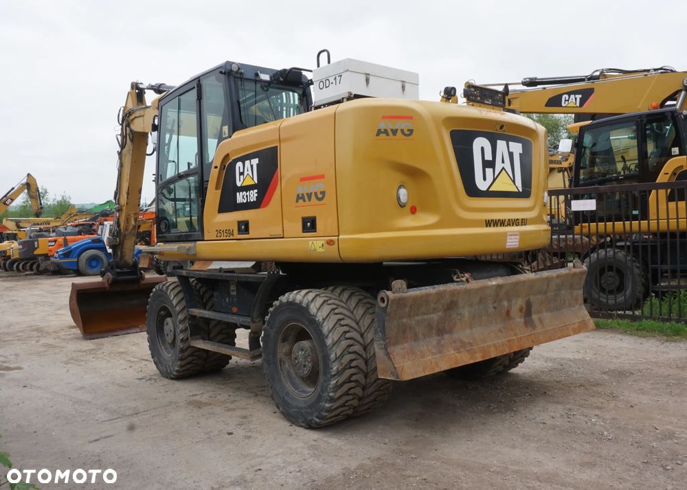 Caterpillar M 318 F - 7