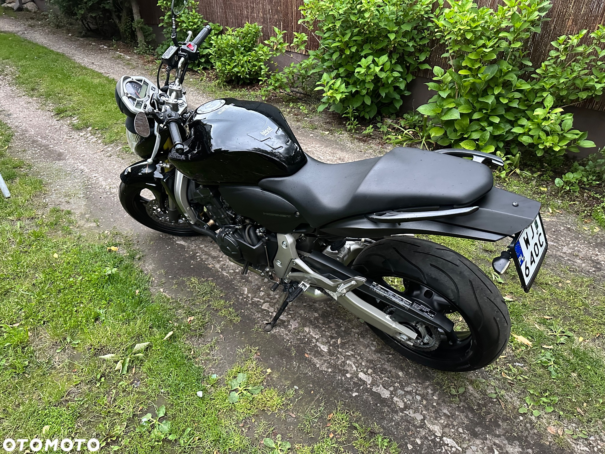 Honda CB - 4
