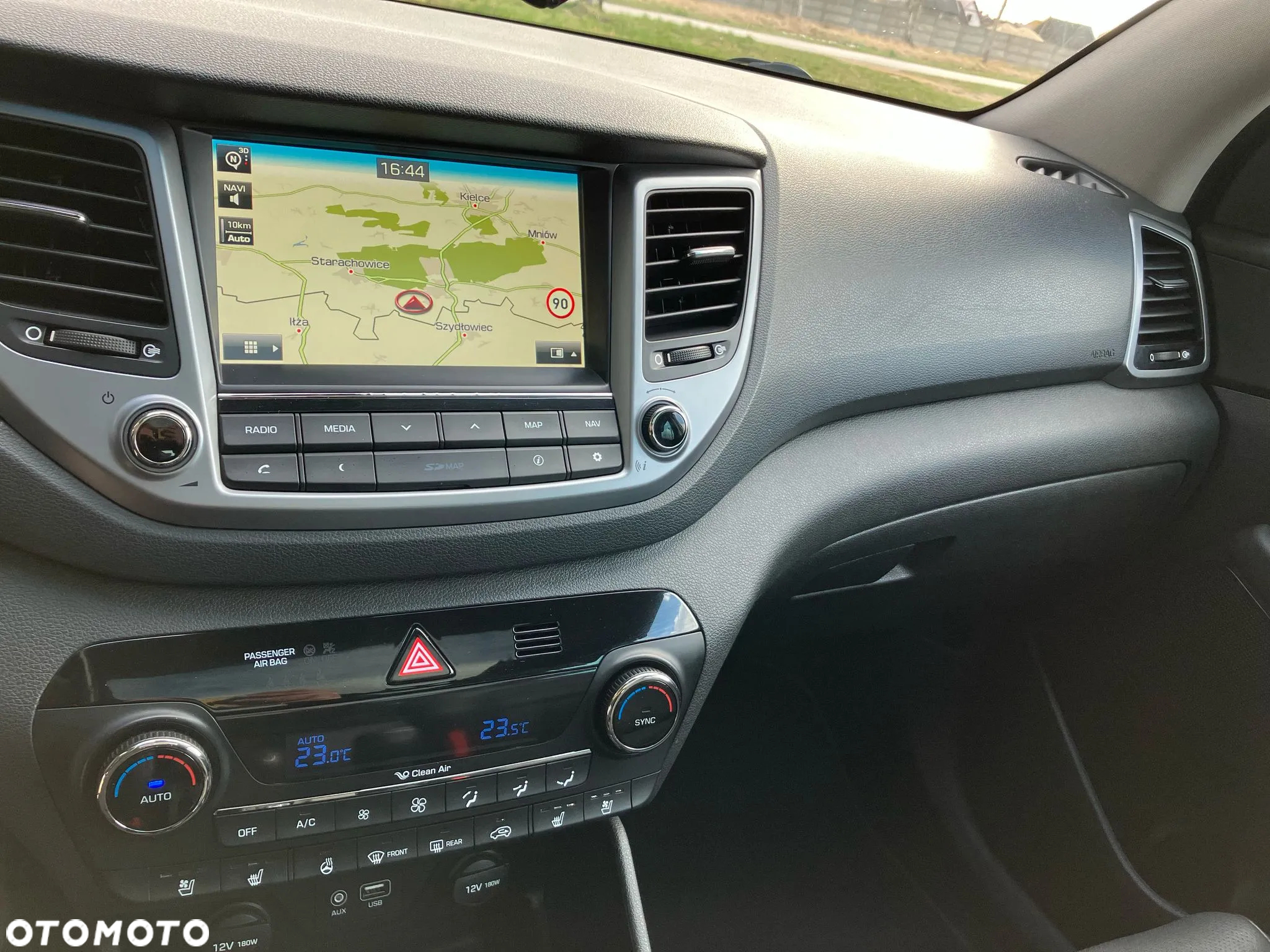 Hyundai Tucson - 16