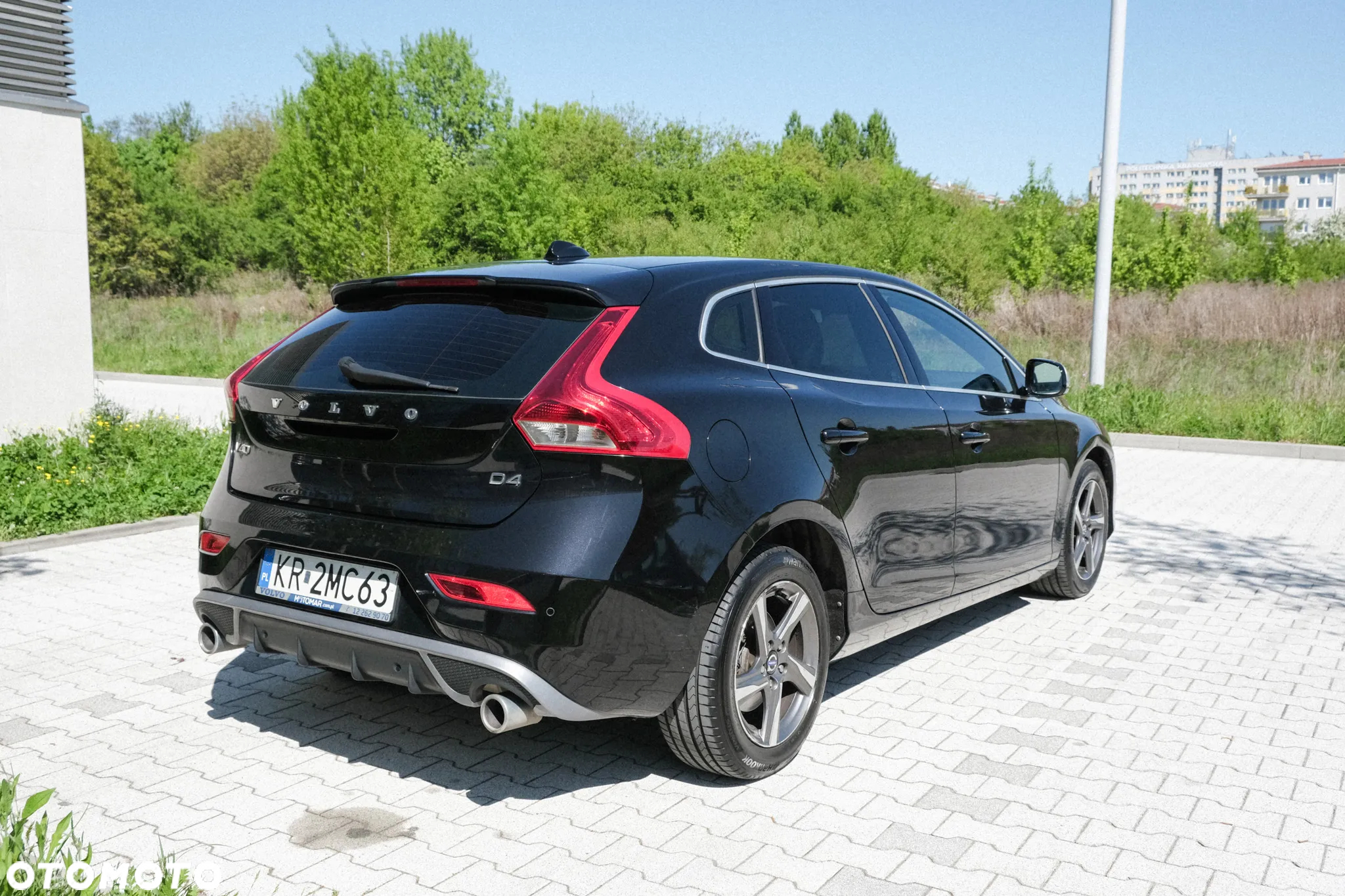 Volvo V40 D4 Drive-E R-Design Momentum - 8