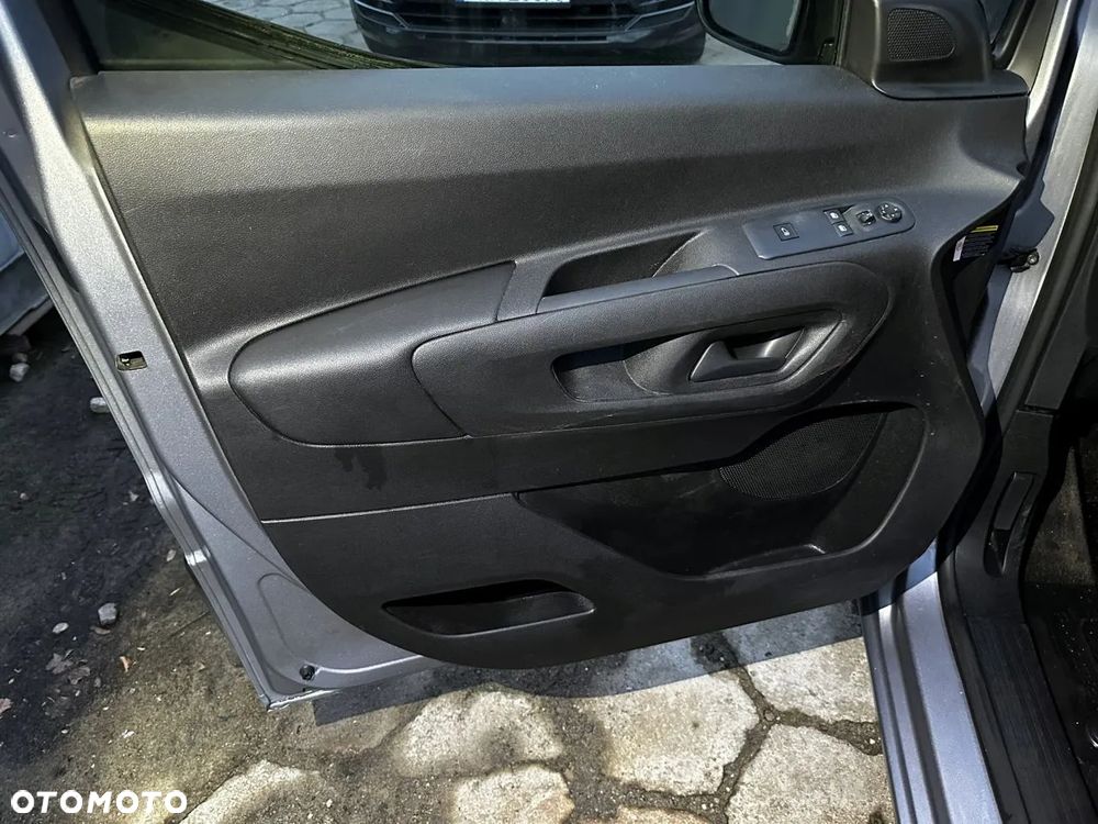 Toyota PROACE CITY - 11