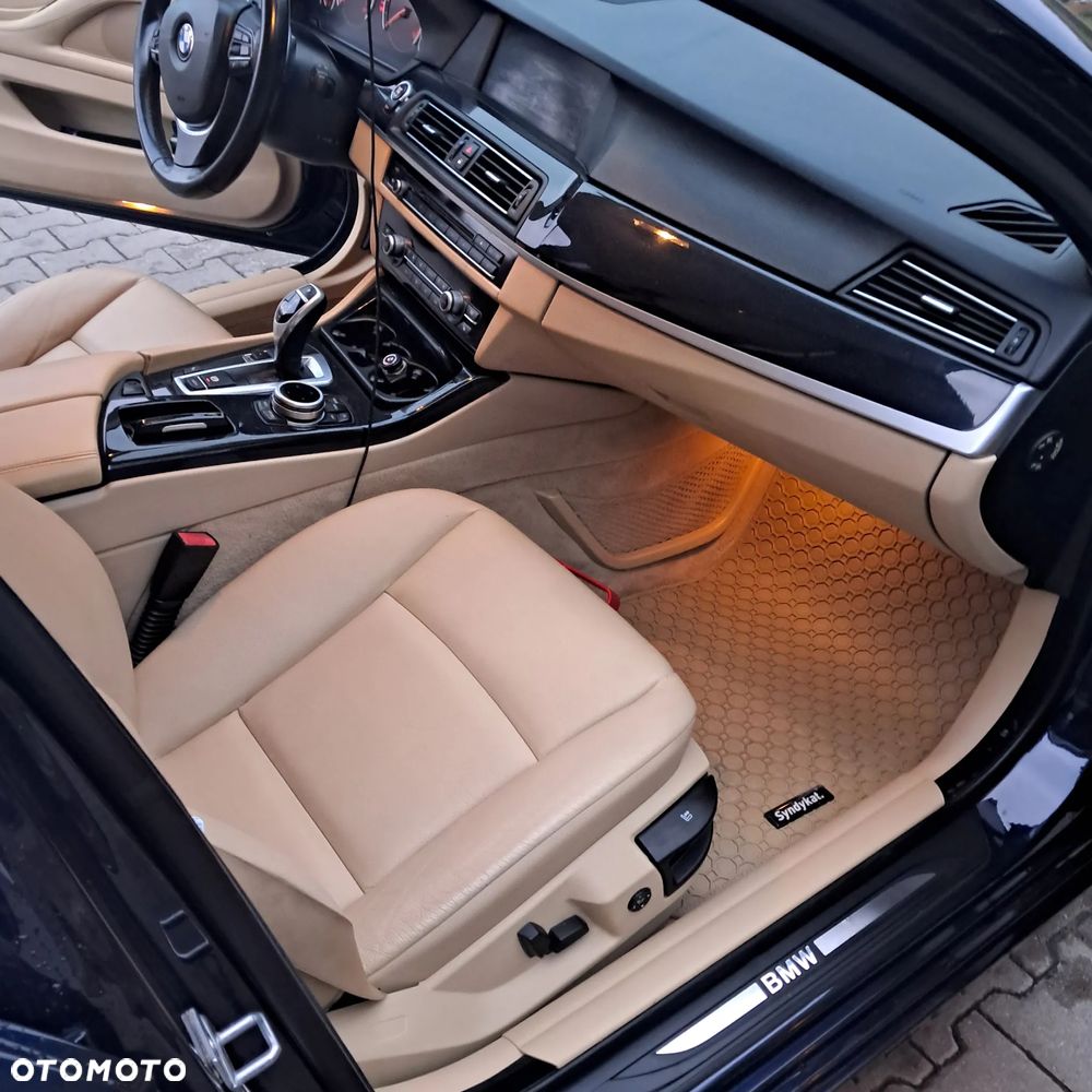 BMW Seria 5 - 8