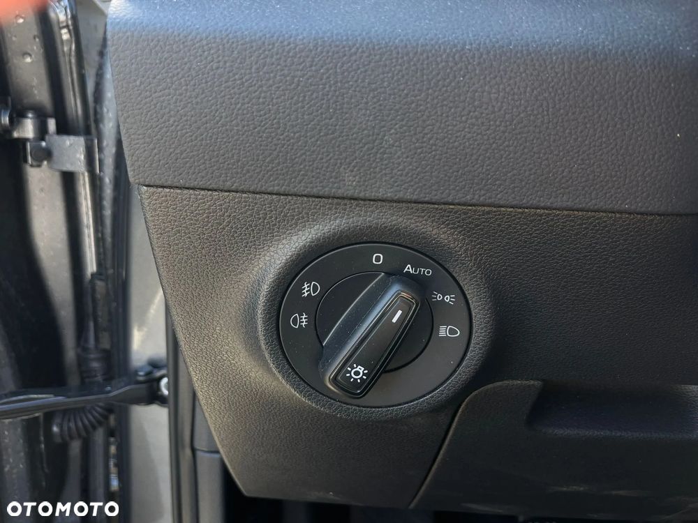 Skoda Karoq ver-1-5-tsi-act-selection - 15