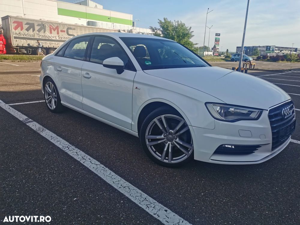 Audi A3 ack 1.4 TFSI COD ultra S tronic Design - 4