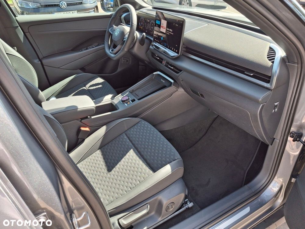 Volkswagen T-Roc 1.5 eTSI R-Line DSG - 19