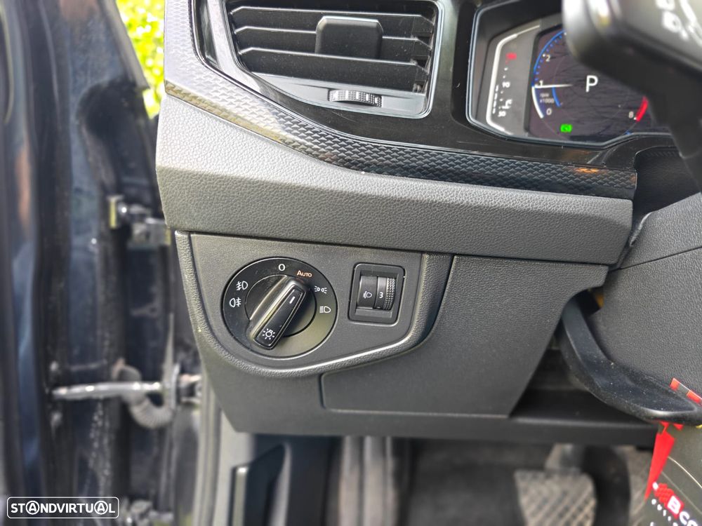 VW Polo 1.0 TSI Urban DSG - 27