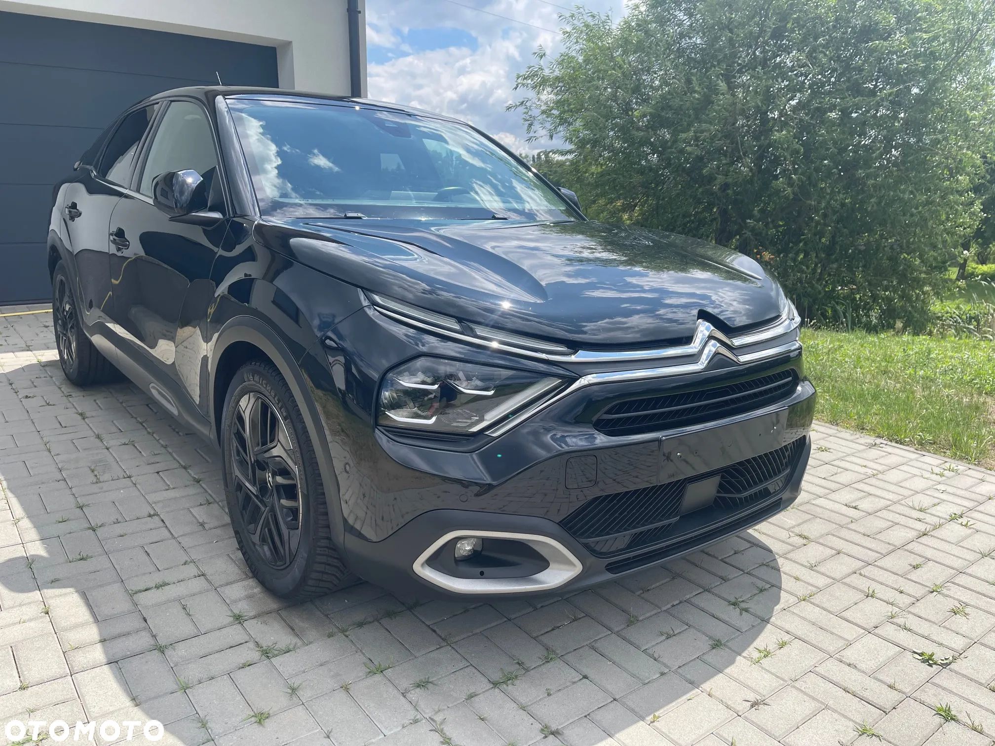 Citroën C4 BlueHDi 130 Stop&Start EAT8 SHINE - 1