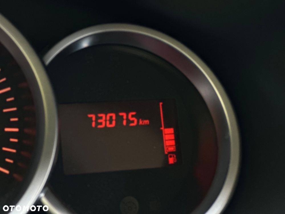 Dacia Sandero 1.0 SCe Laureate - 14