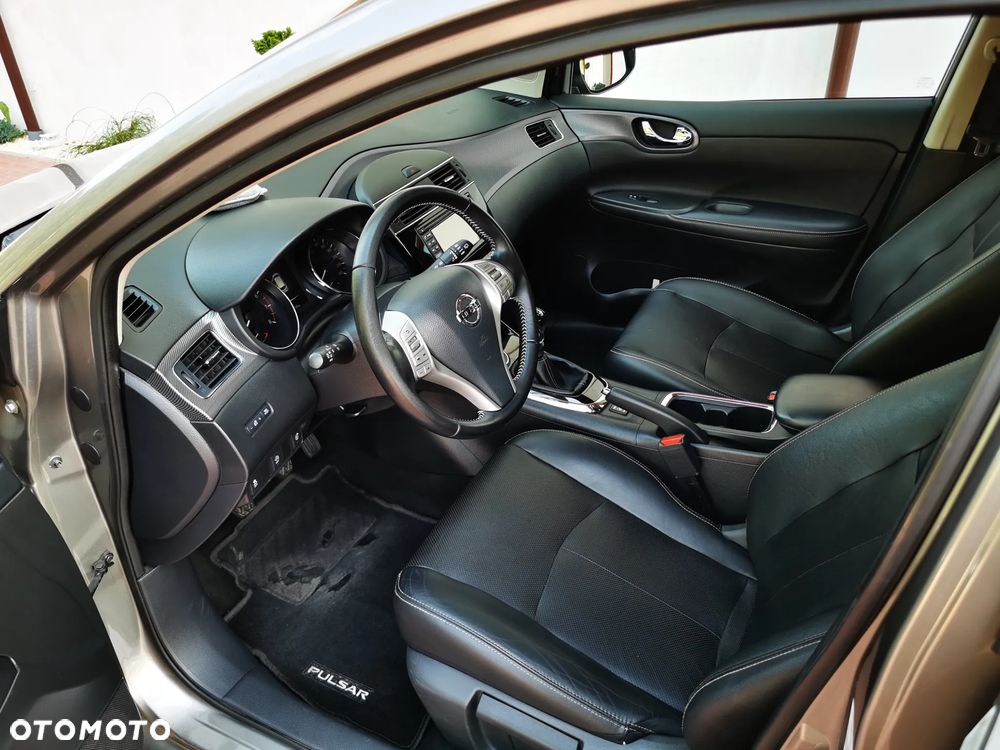 Nissan Pulsar 1.6 DIG-T Tekna - 11