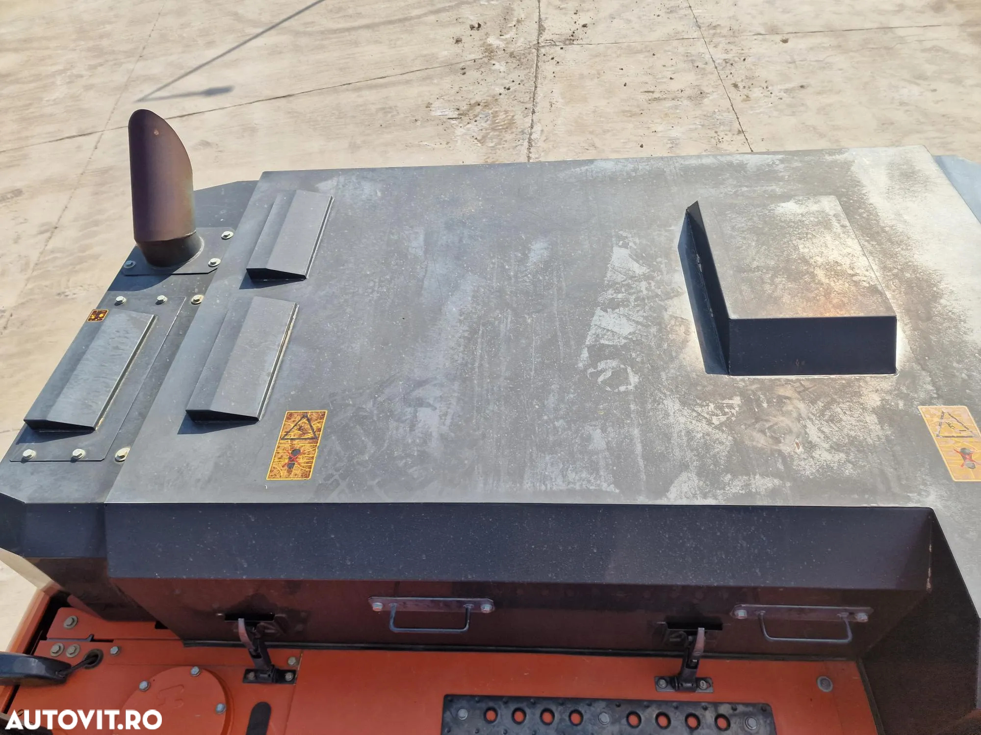 Hitachi ZX350-7, 2020, 9.420h, Cupa 2,2mc NOUA-94.900 Eur+Tva, Masa operationala 26,5t, Consum mediiu 14,1l/h, camera spate, camere laterale, inst picon, AC climatronic, Scaun operator pneumatic, lant 90% ok, STARE FOARTE BUNA, posibil leasing 5 ani-94900Eur - 35
