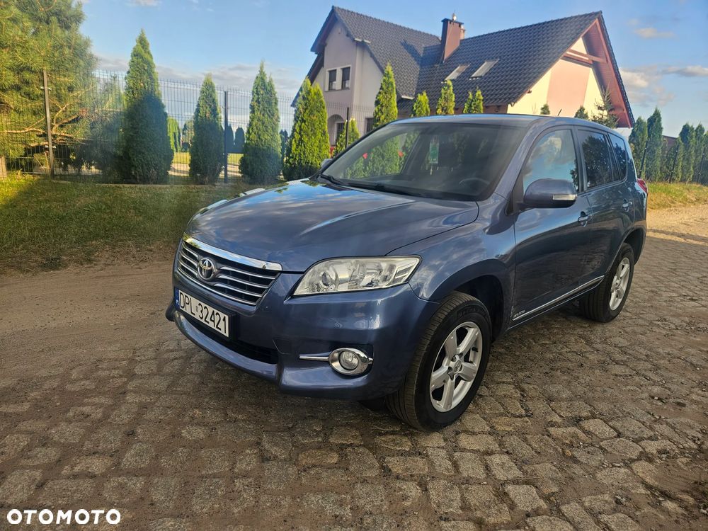 Toyota RAV4 2.2 D-4D Luna - 1