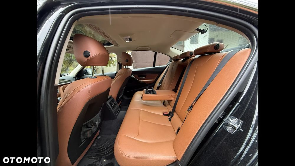 BMW Seria 3 - 17