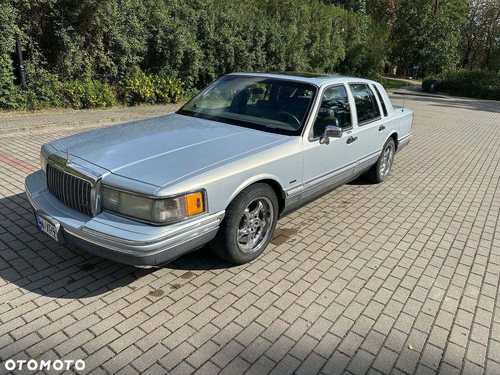 Lincoln Town Car 4.6 Executive - 13