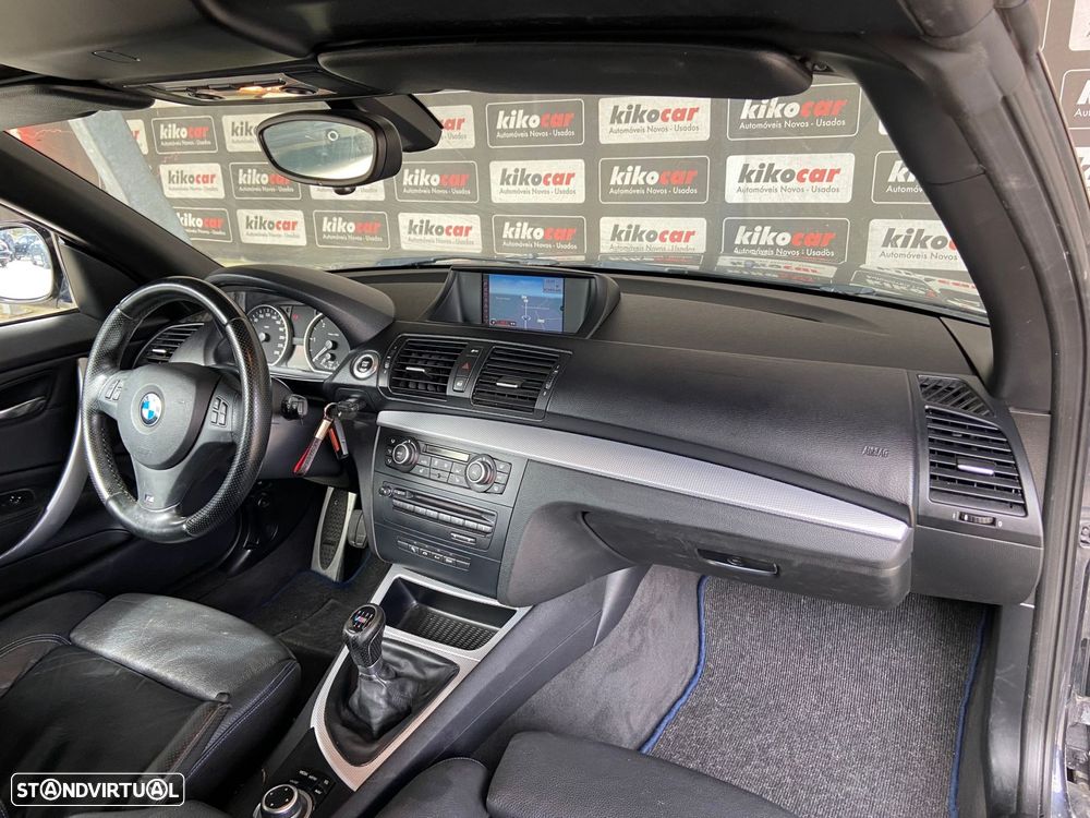 BMW 118 d Cabrio Limited Edition Lifestyle c/ M Sport Pack - 21