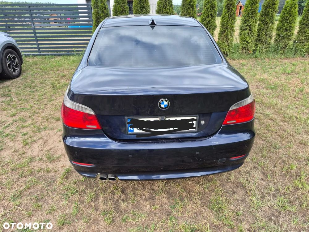 BMW Seria 5 525d - 2