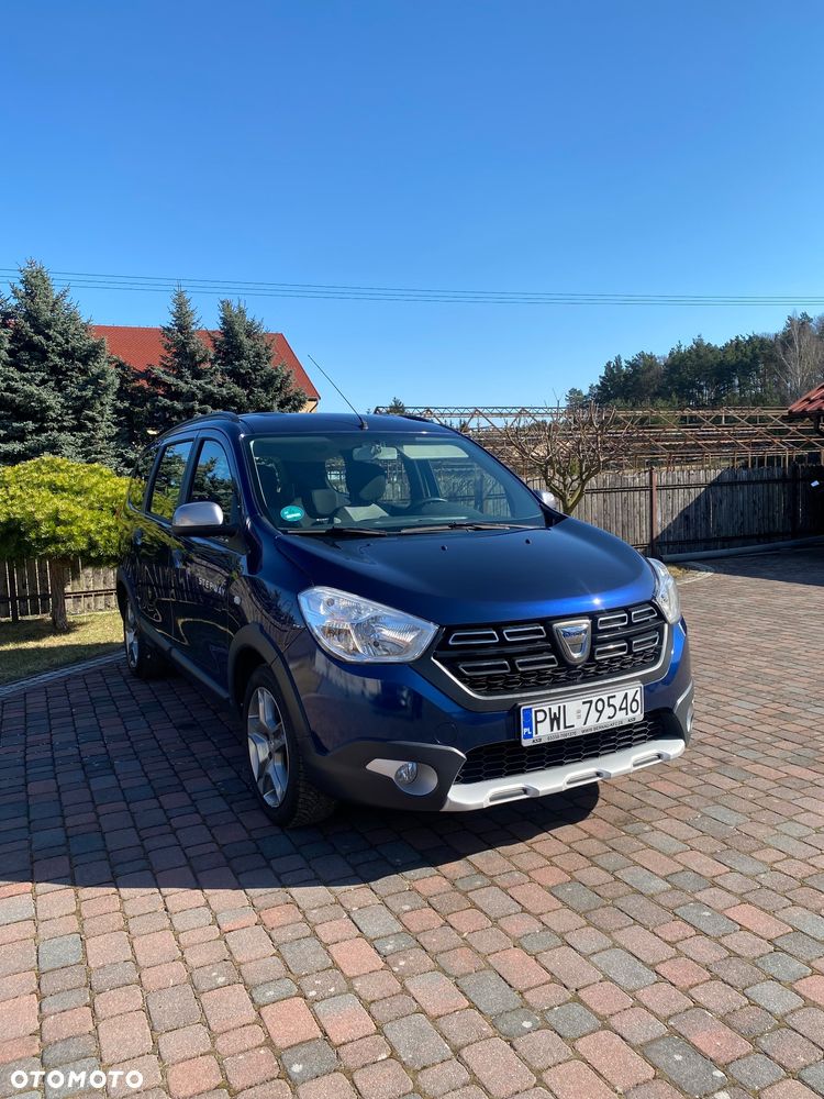 Dacia Lodgy TCe 115 Stepway - 1