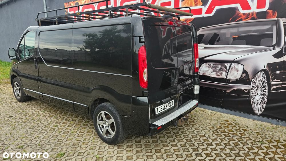 Opel Vivaro - 2