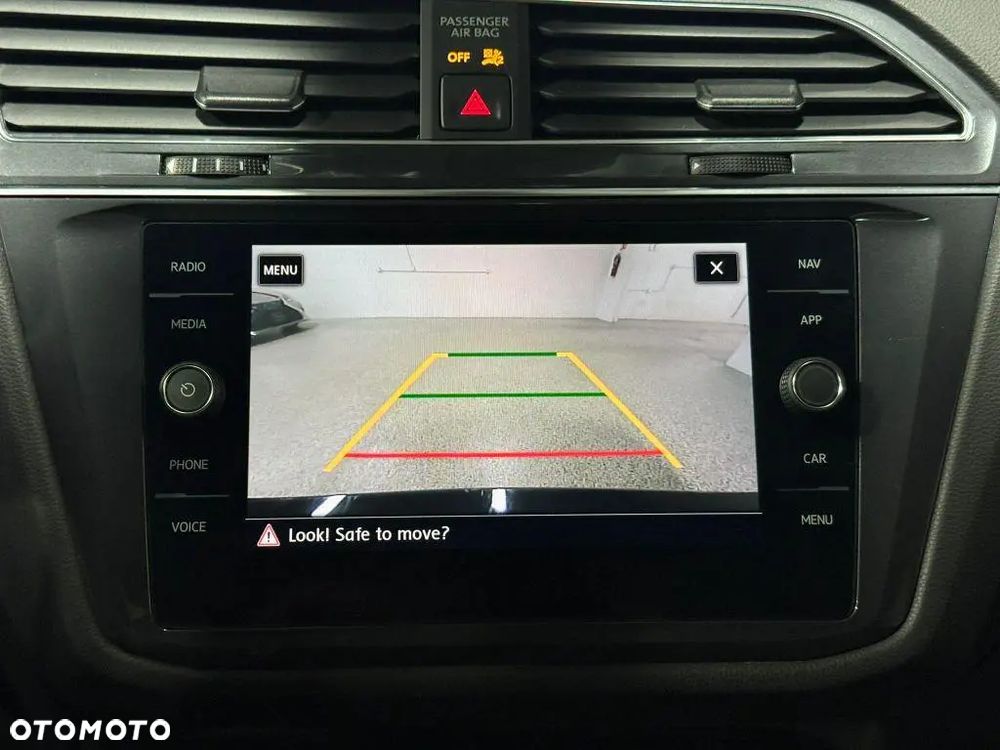Volkswagen Tiguan 2.0 TSI 4Mot Elegance DSG - 25