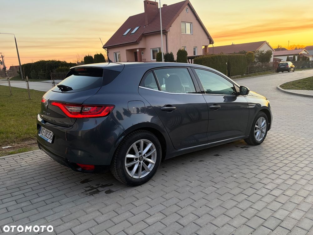 Renault Megane ENERGY TCe 130 INTENS - 13