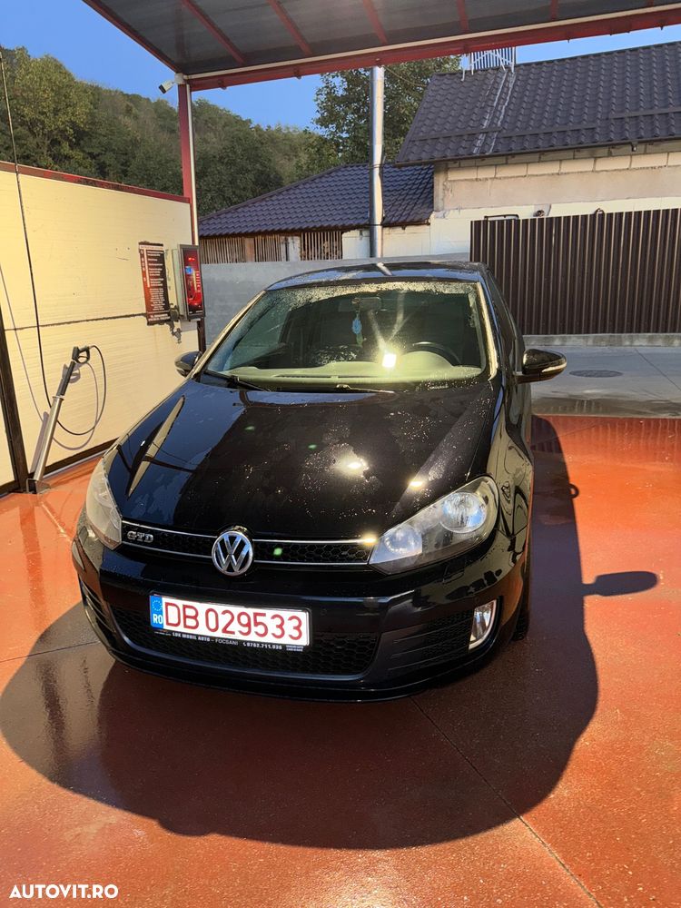 Volkswagen Golf 2.0 TDI DPF GTD - 11
