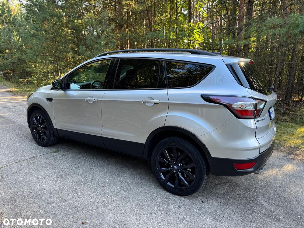 Ford Kuga 1.5 EcoBoost 4x4 SYNC - 5