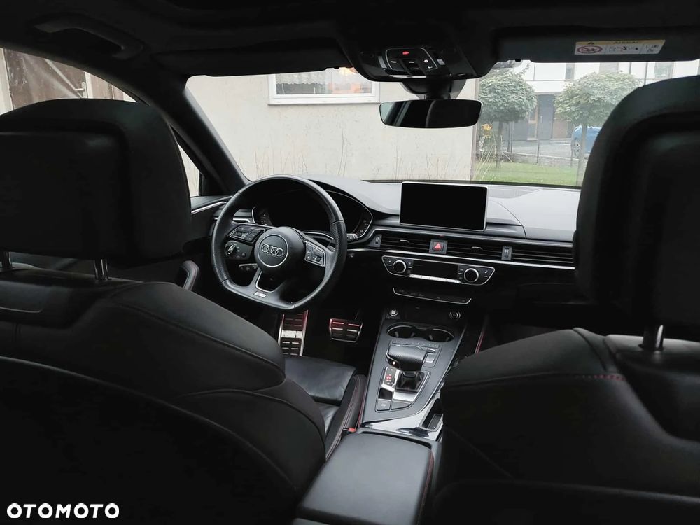 Audi A4 Avant 40 TFSI S tronic sport - 2