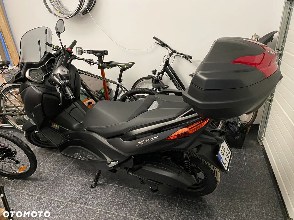 Yamaha X-max - 22