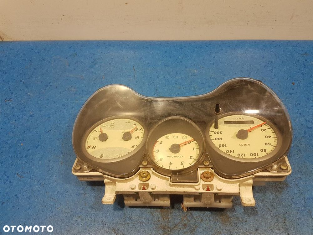 TOYOTA RAV4 II 2.0 D4D LICZNIK 83800-4A090 - 5