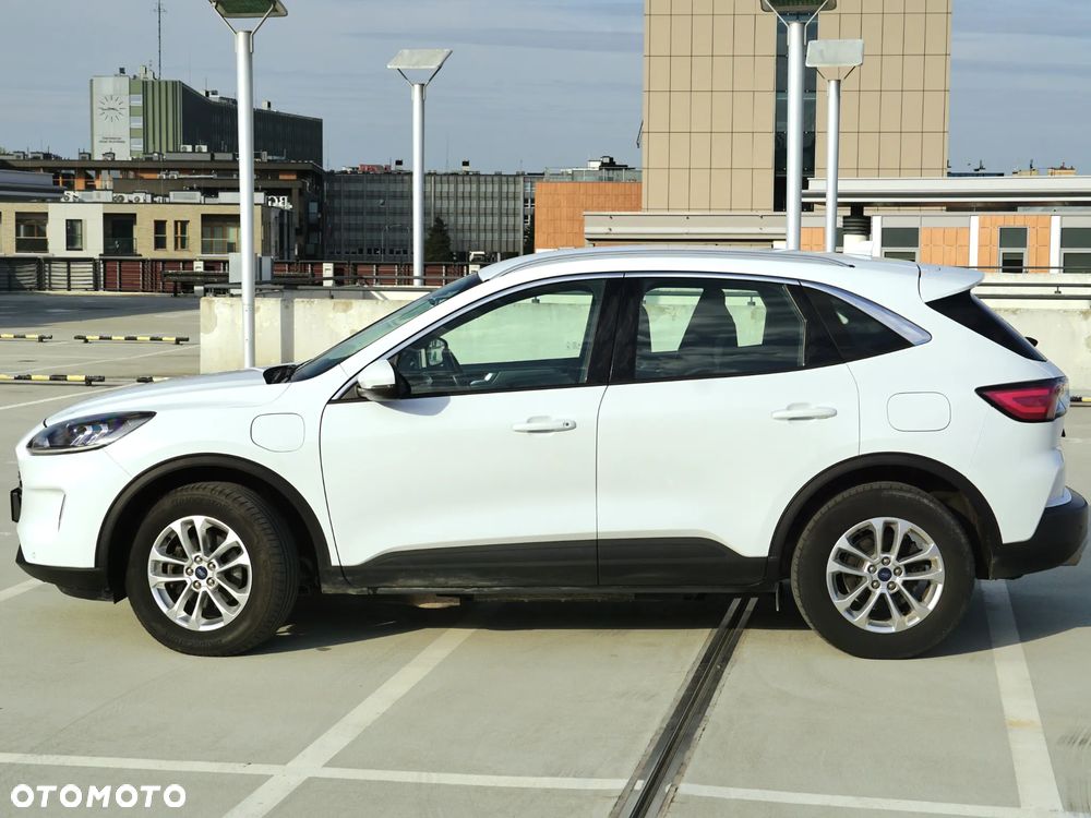 Ford Kuga 2022 photo 3
