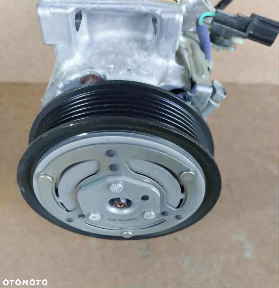 Nowa oryginalna sprężarka klimatyzacji FORD EDGE GALAXY MONDEO V 5 S-MAX  CUSTOM TRANSIT MK7 MK8 - 9