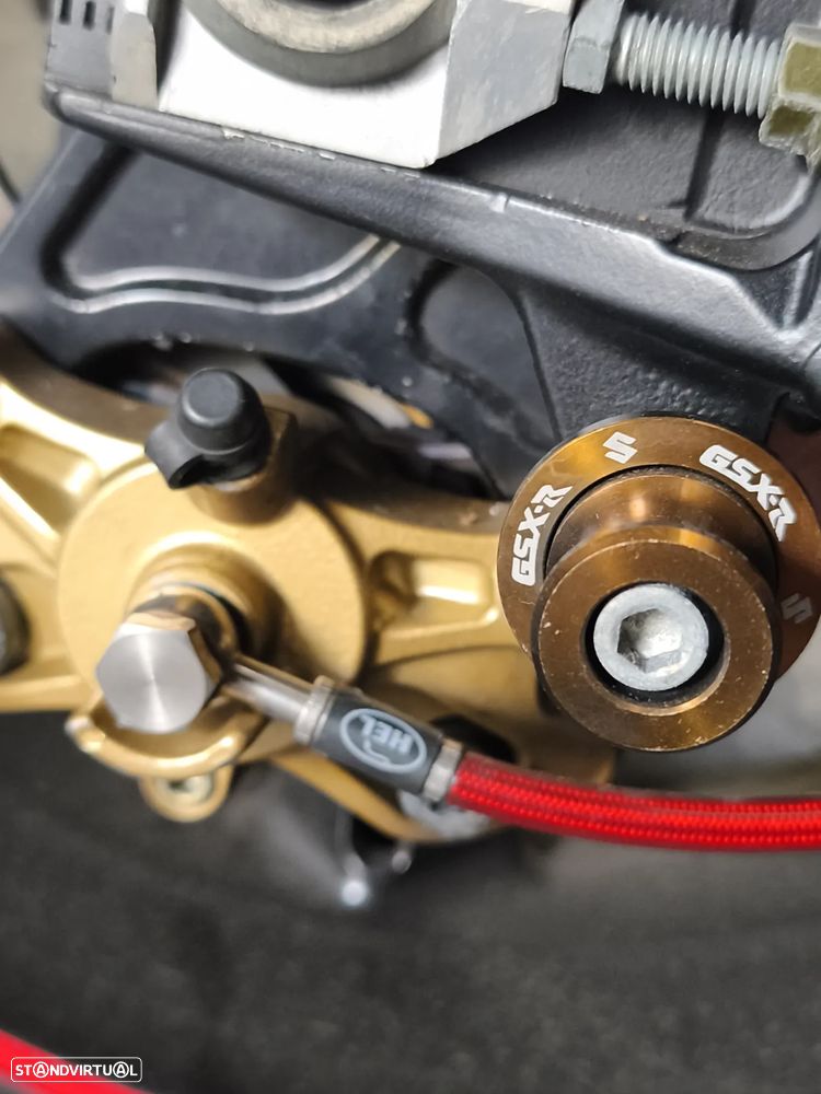 Suzuki GSX-R Sport - 10