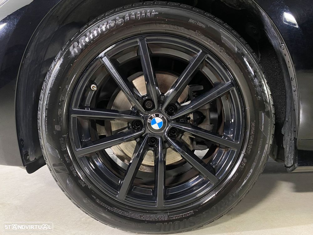 BMW 318 d Touring Advantage - 21