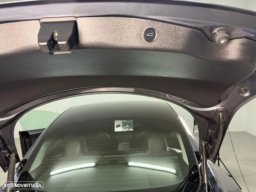Tesla Model 3 - 18