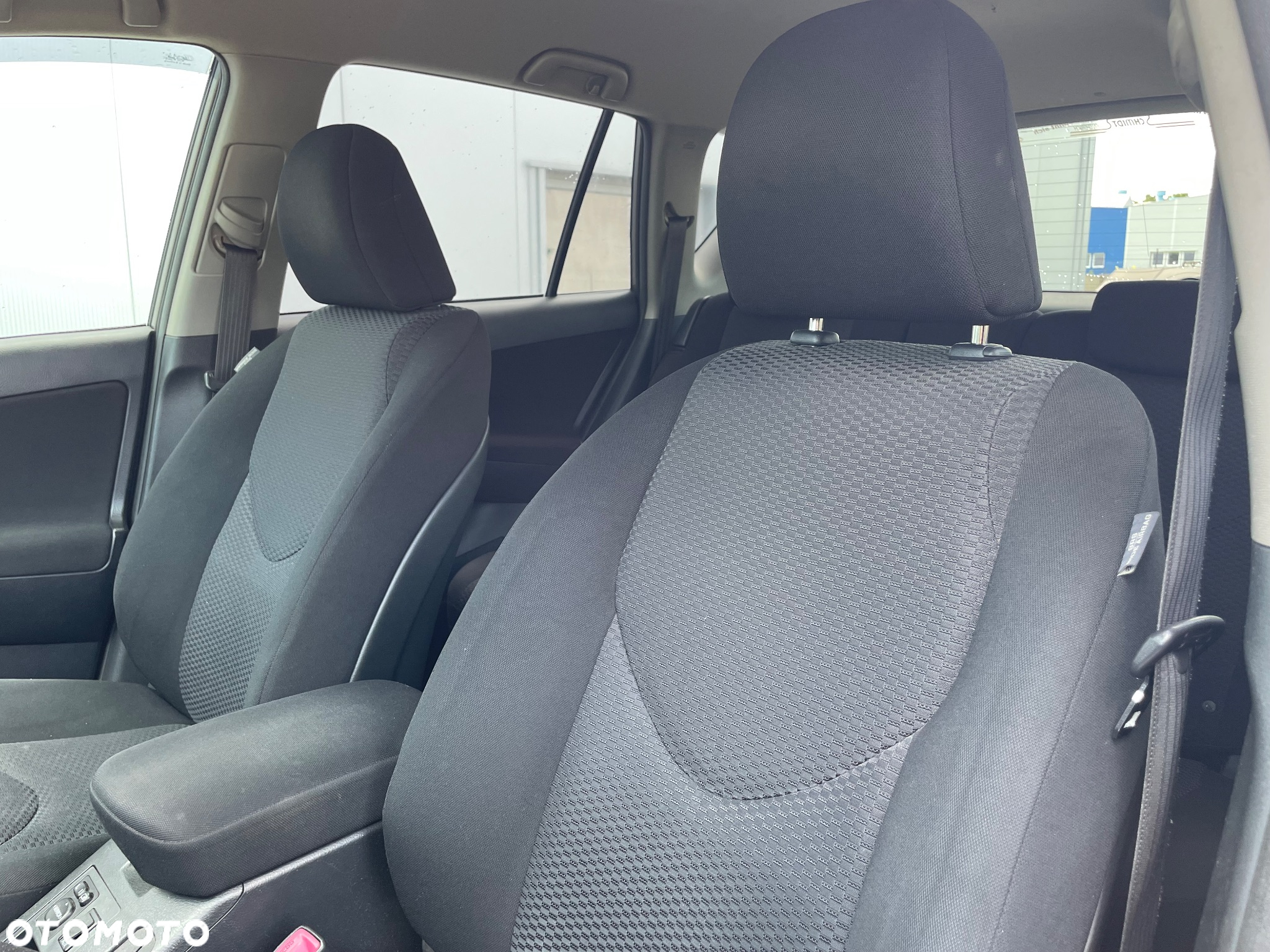 Toyota RAV4 2.0 VVT-i Sol 4x2 - 31