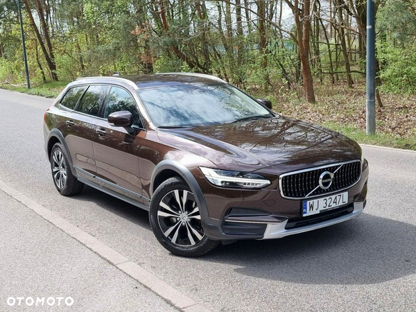 Volvo V90 Cross Country