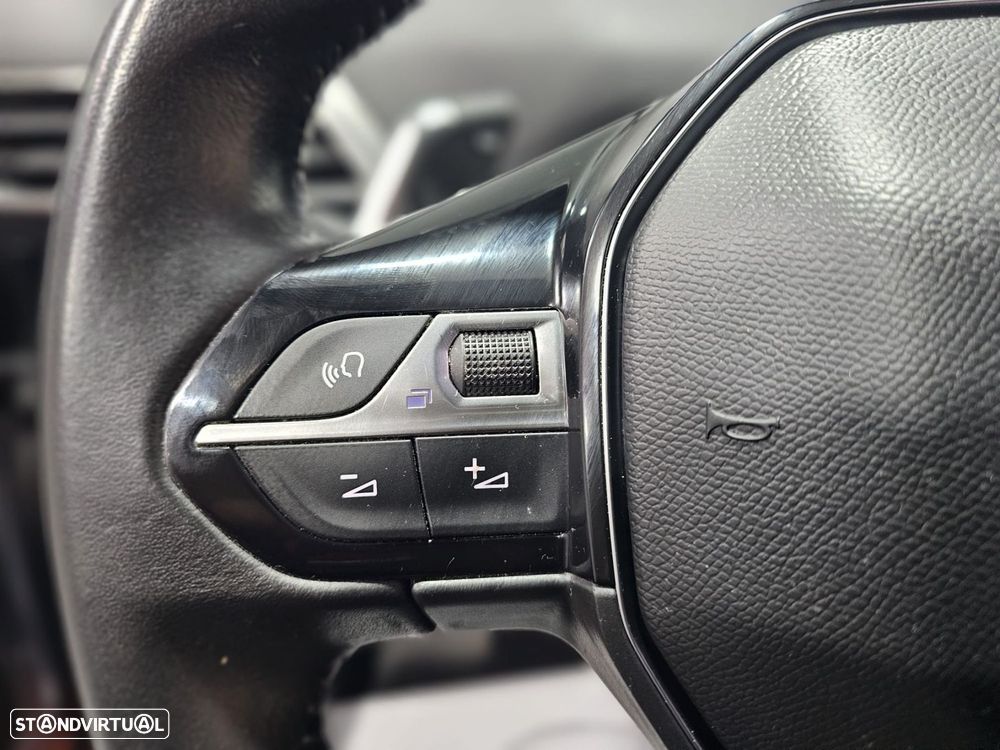 Peugeot 5008 BlueHDI 130 EAT8 Allure Business-Pack - 16