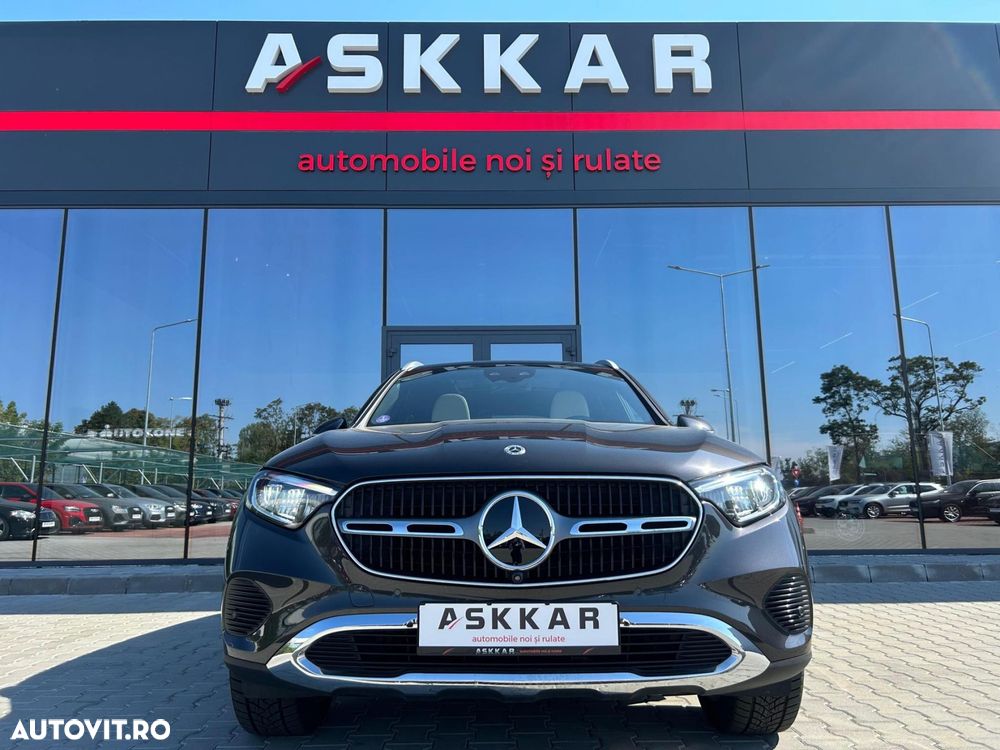 Mercedes-Benz GLC 300 e 4Matic 9G-TRONIC Exclusive - 2