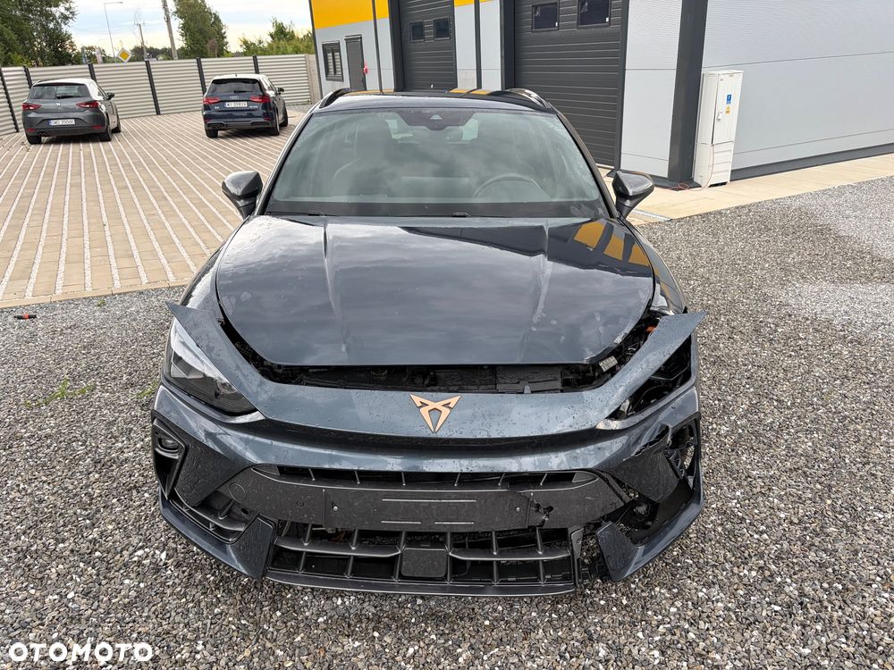 Cupra Leon Sportstourer - 3