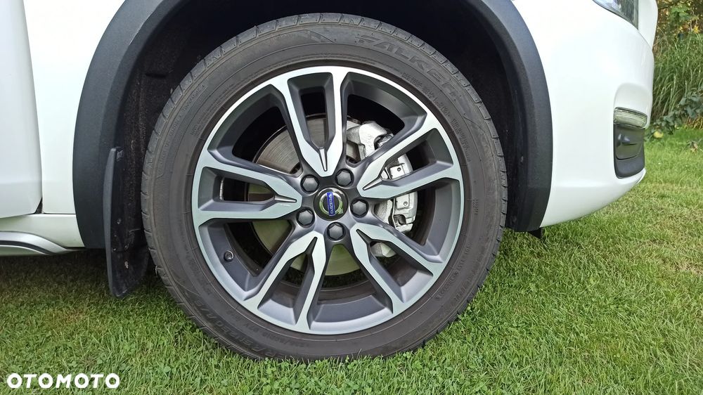 Volvo V60 T5 AWD Geartronic Momentum - 17
