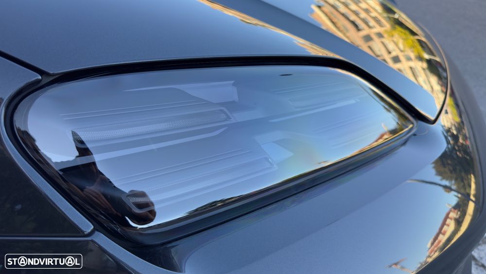 Porsche Macan Electric 4 - 8