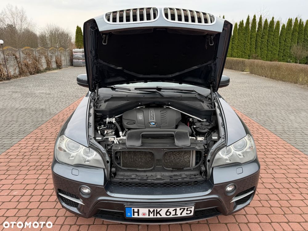 BMW X5 xDrive40d Edition Exclusive - 17